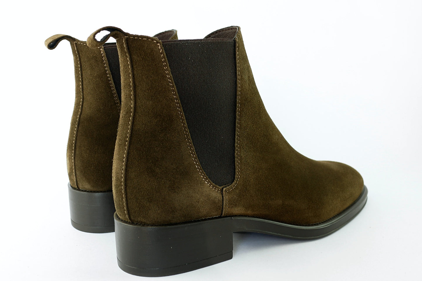 'Couture' in Olive