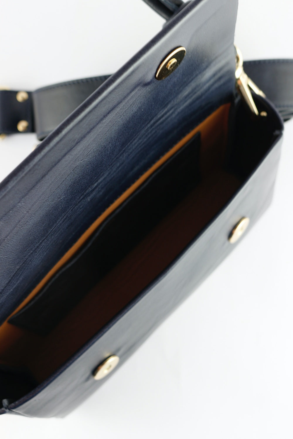 'Saskia' in Navy