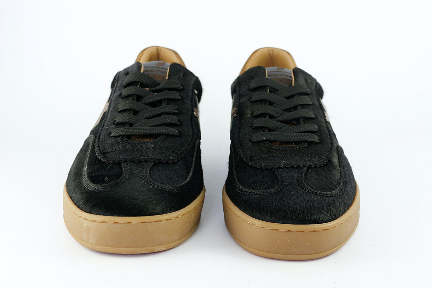 'Iconic II' in Black