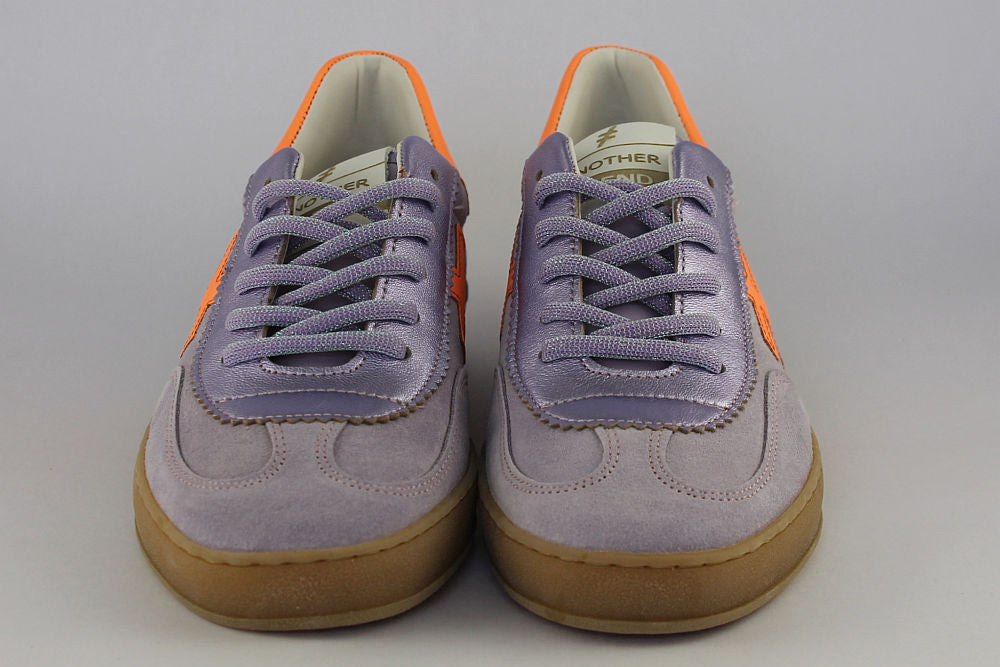 'Iconic II' in Lavender