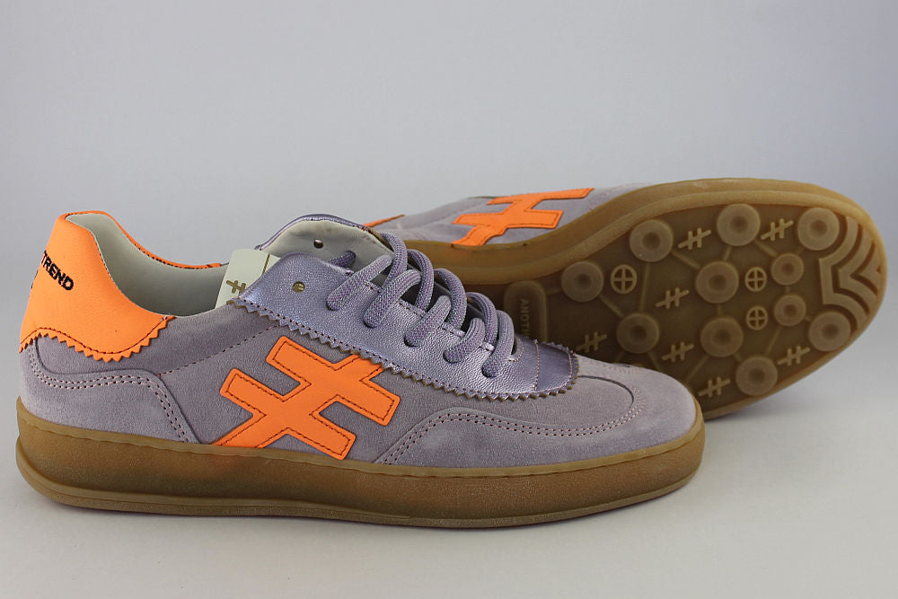 'Iconic II' in Lavender