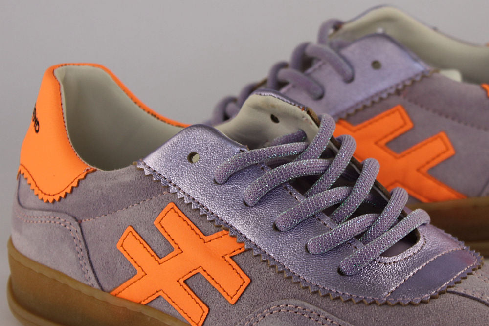 'Iconic II' in Lavender