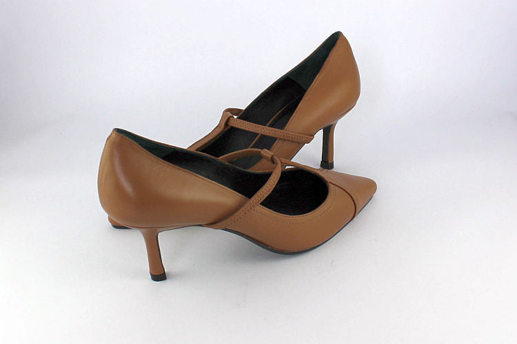 Pol Caramel Leather T-Bar