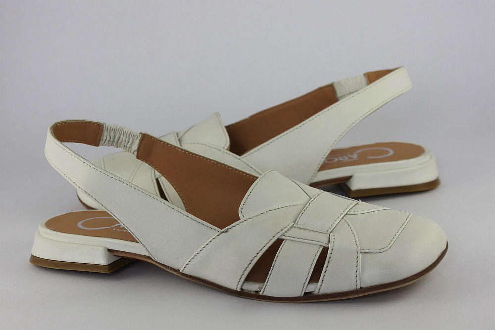 'Elsa' Sandal in White