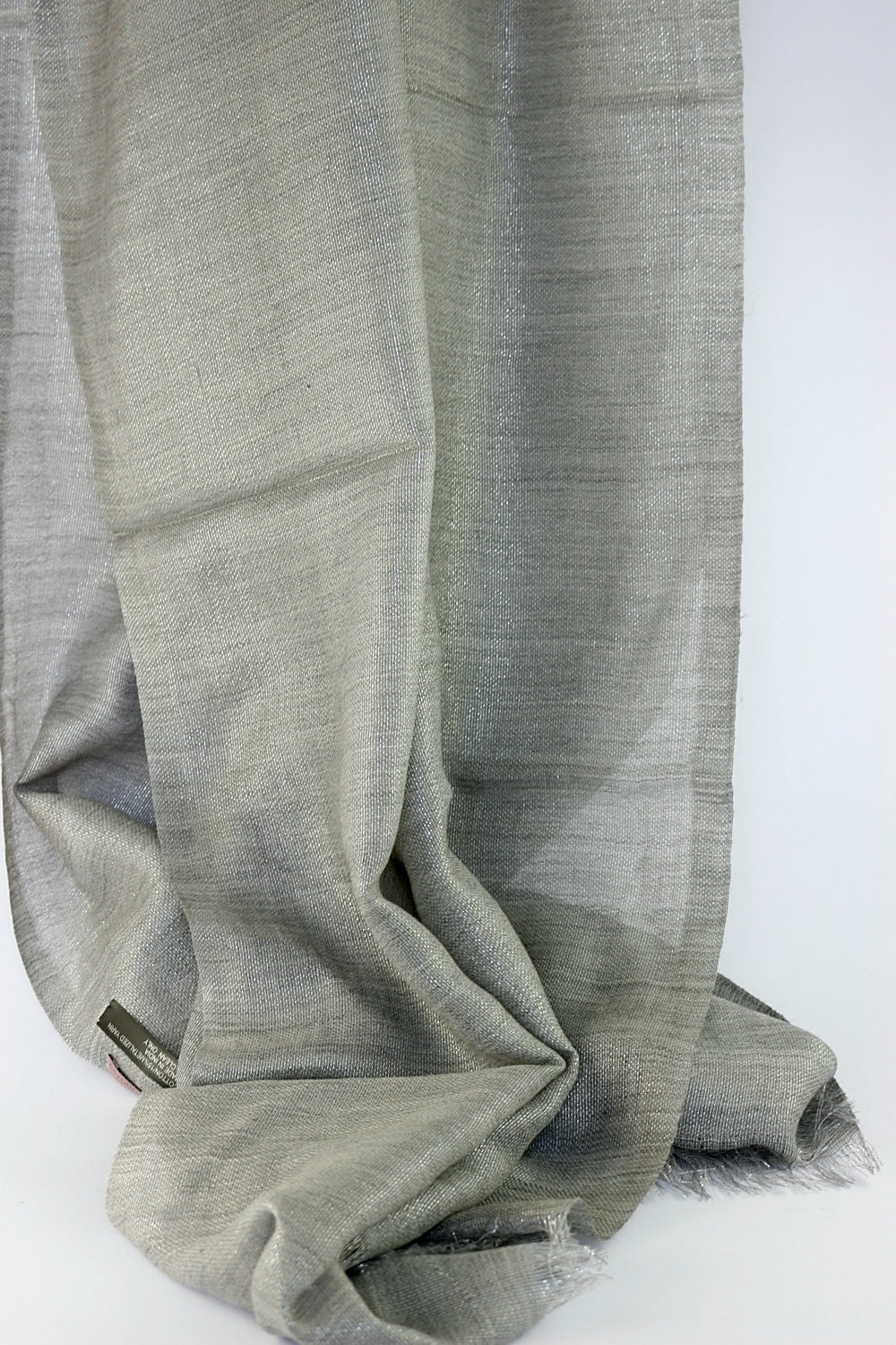 'Naomi' in Grey Shimmer