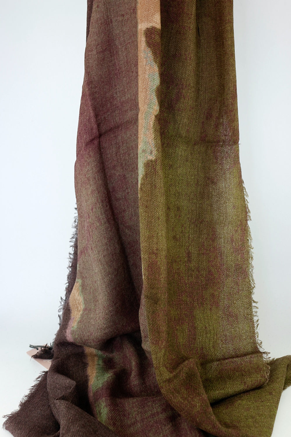 'Nicoletta' in Plum