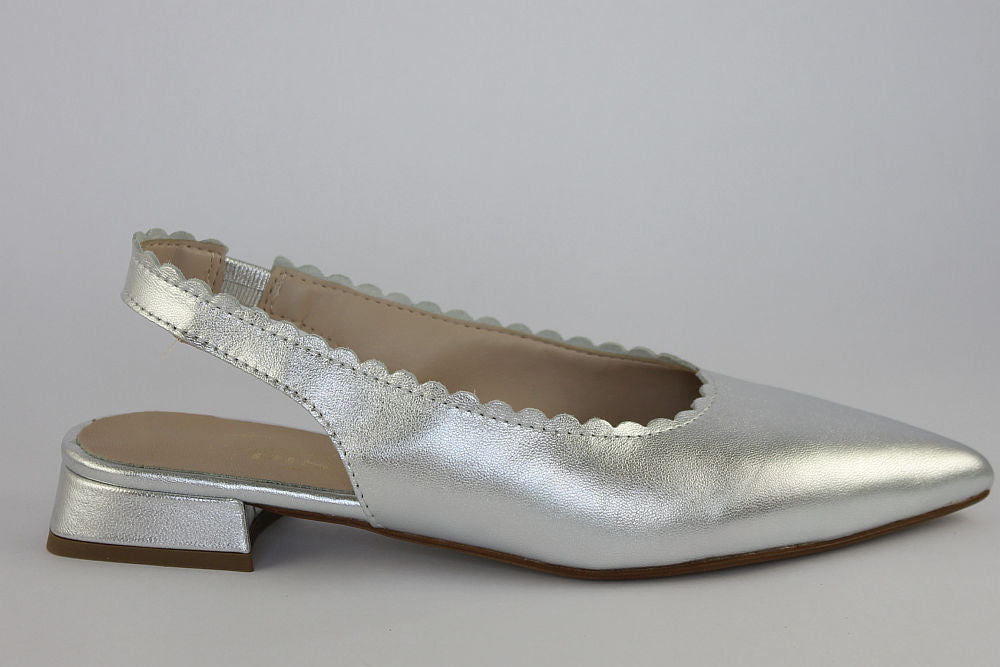'Debora' Slingback in Silver