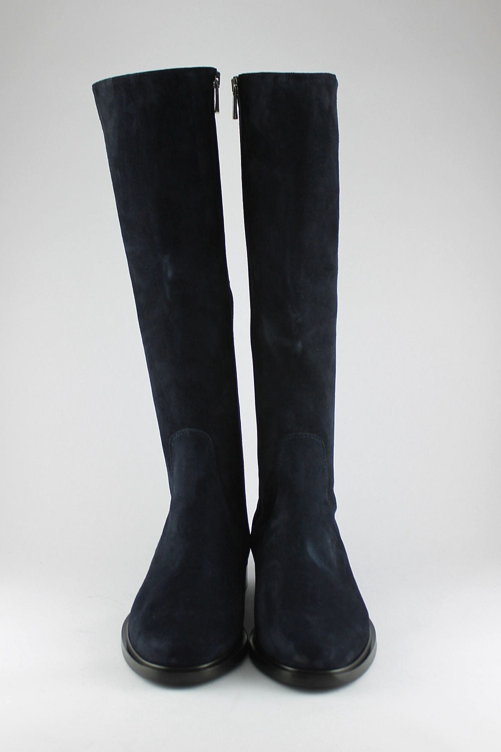 'Stella' in Navy