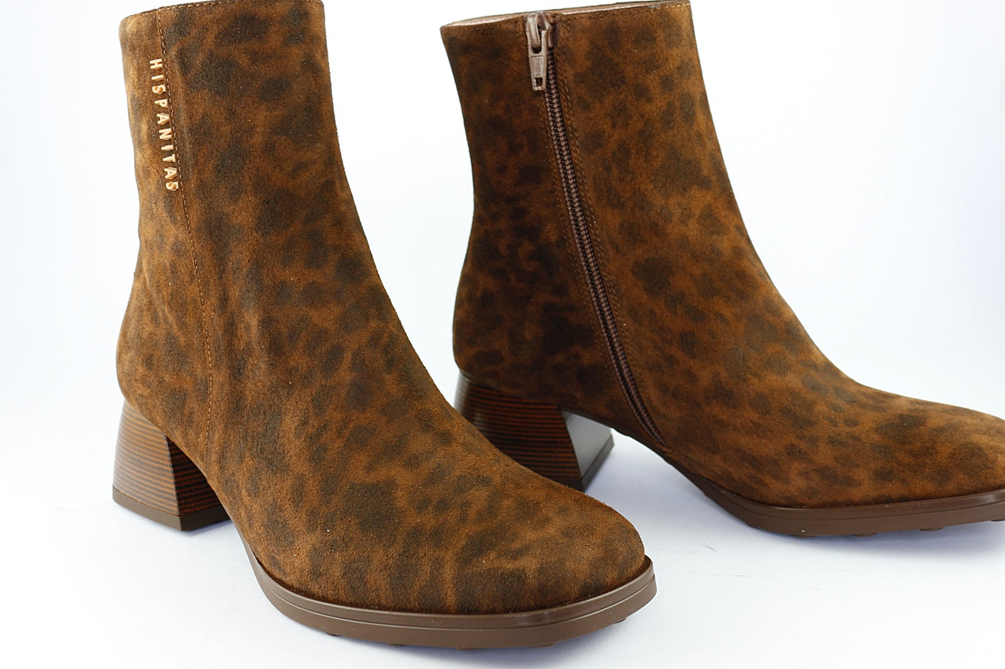 'Girona' in Leopard