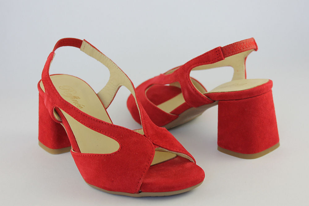 'Savannah' in Red