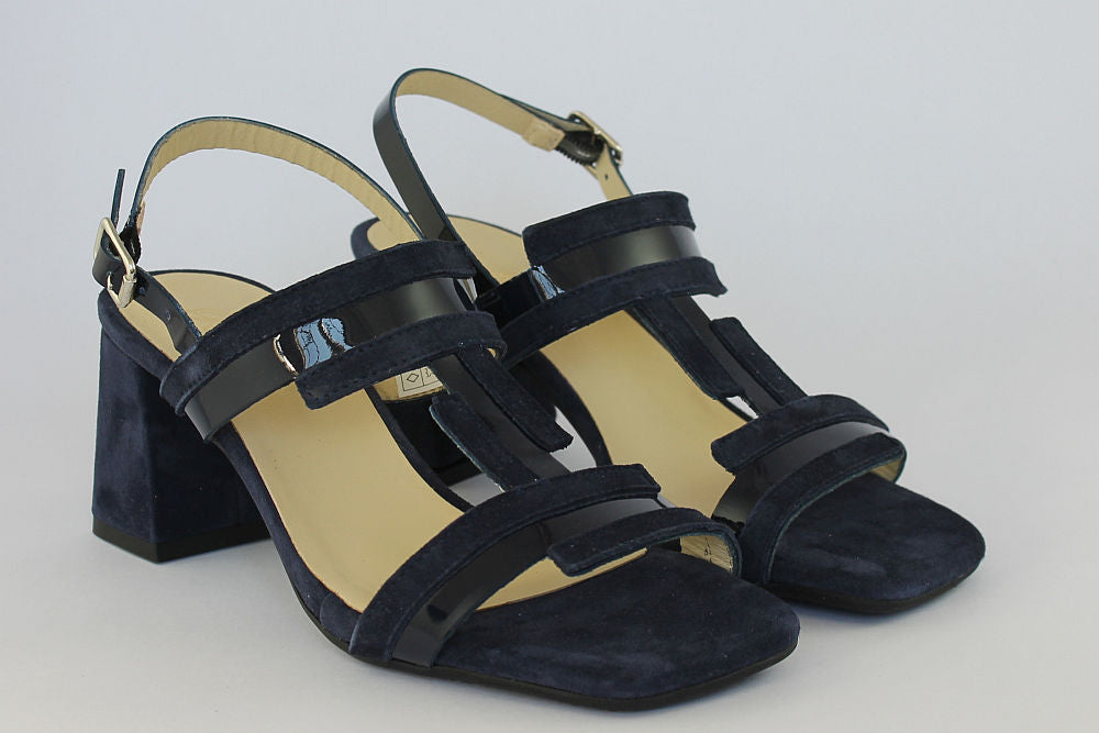 'Gisele' in Navy