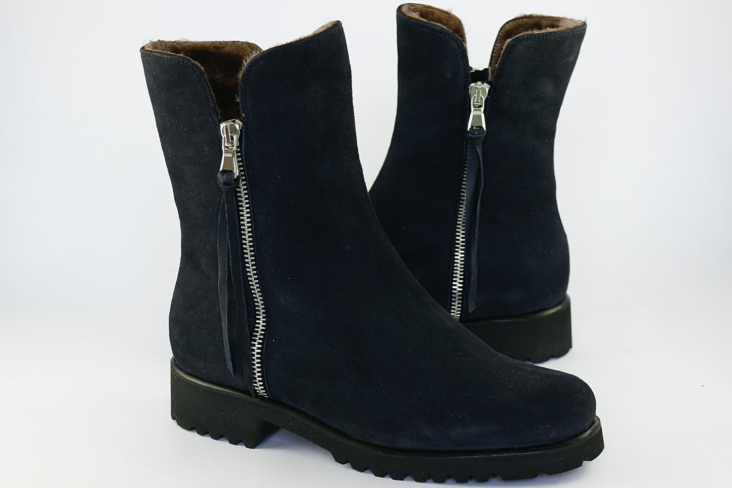 'Como' Sheepskin in Navy