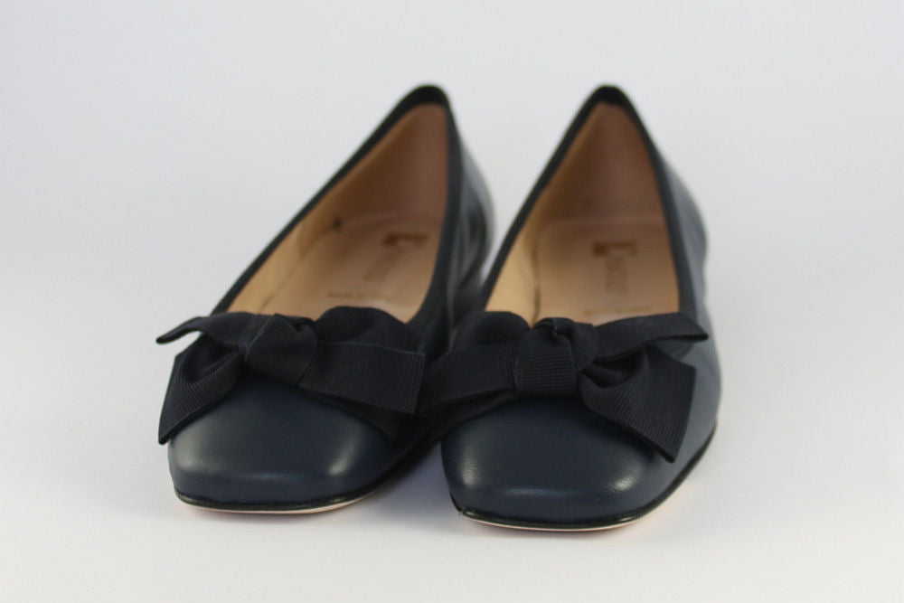 'Puglia' in Navy