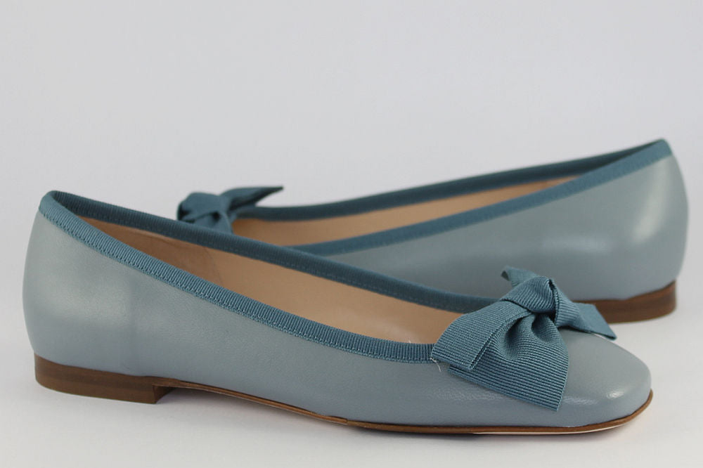 'Puglia' in Soft Blue