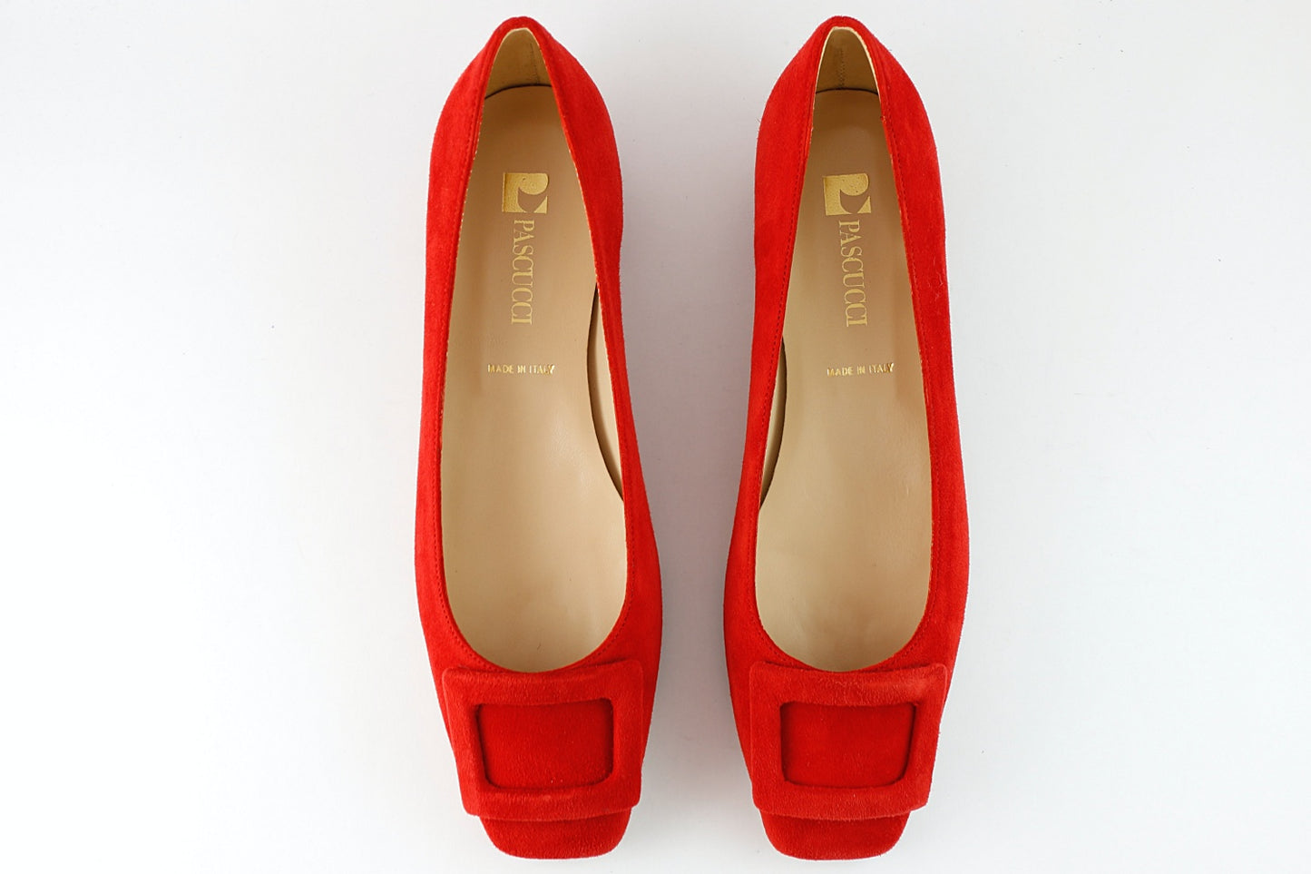 'Pisa' in Red