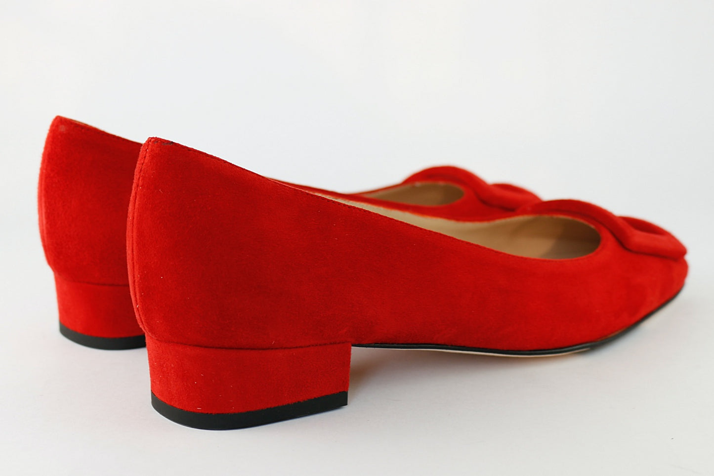 'Pisa' in Red