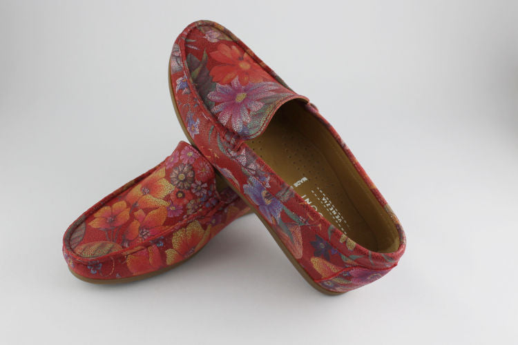 Flores Rosso Leather Loafer