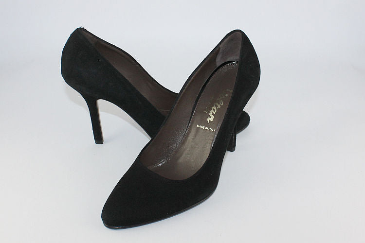Black Suede Court 90