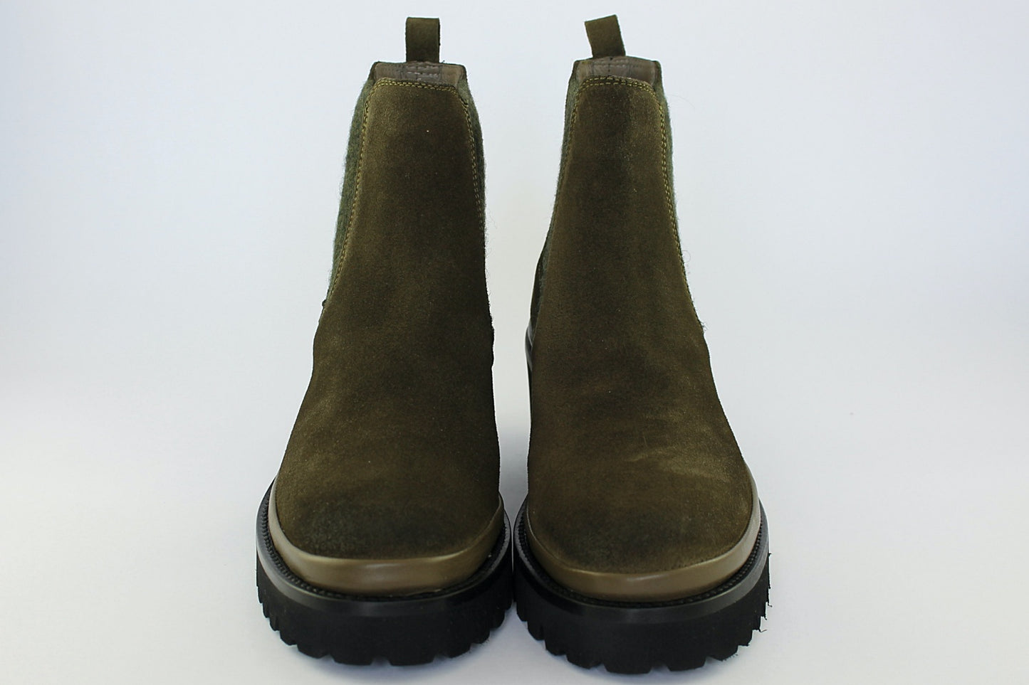 'London' in Olive