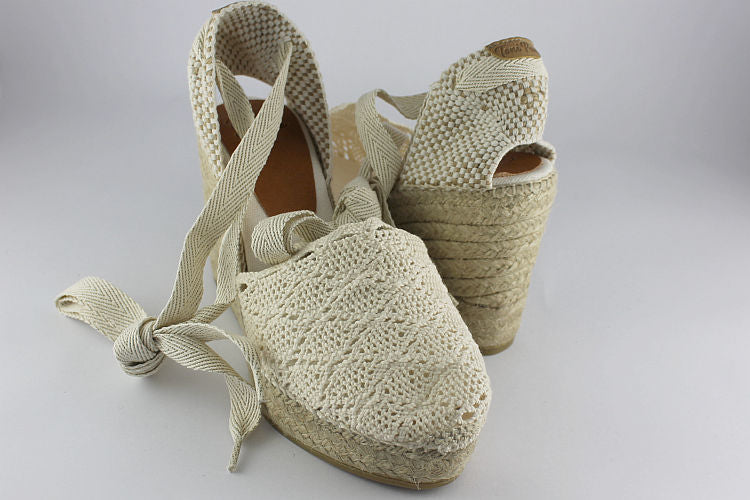 Martina in Ivory