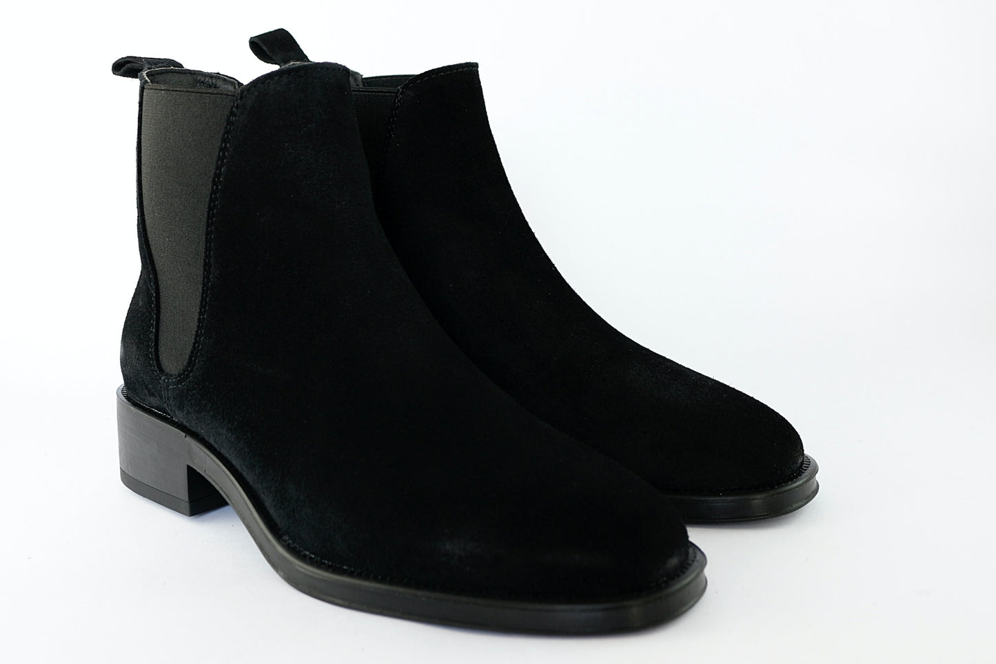 'Couture' in Black Suede