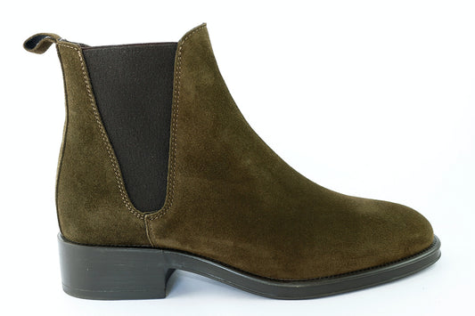 'Couture' in Olive