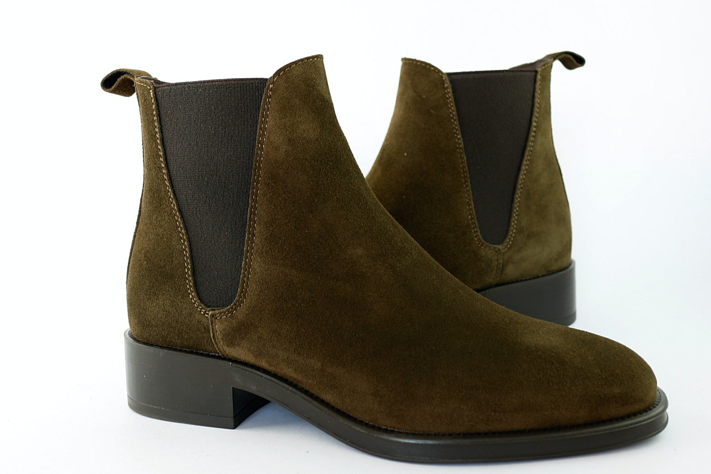'Couture' in Olive