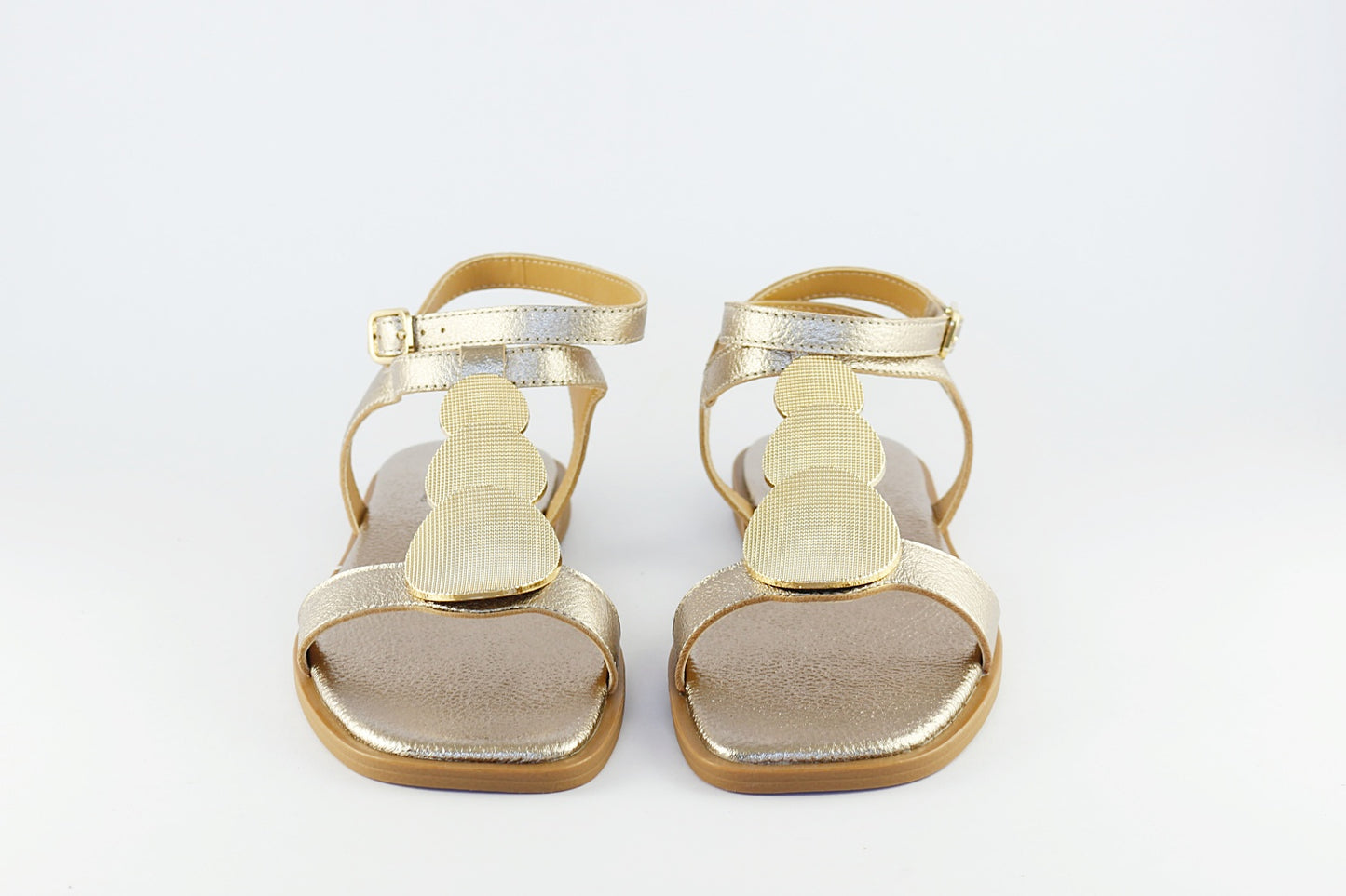 'Julie' in Champagne & Gold