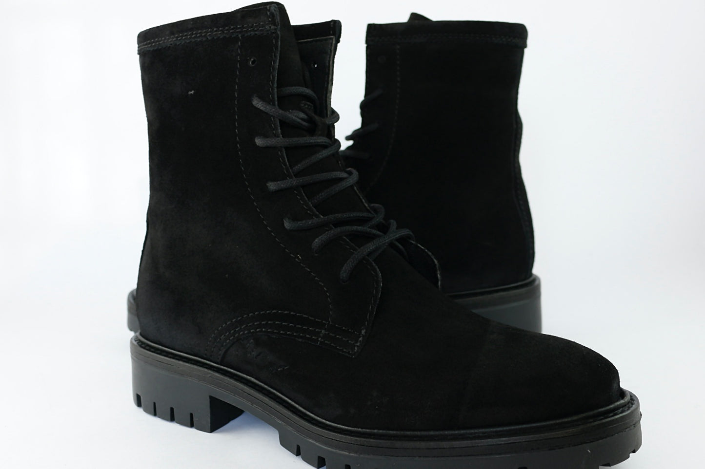 'Militare Lace-Up' in Black