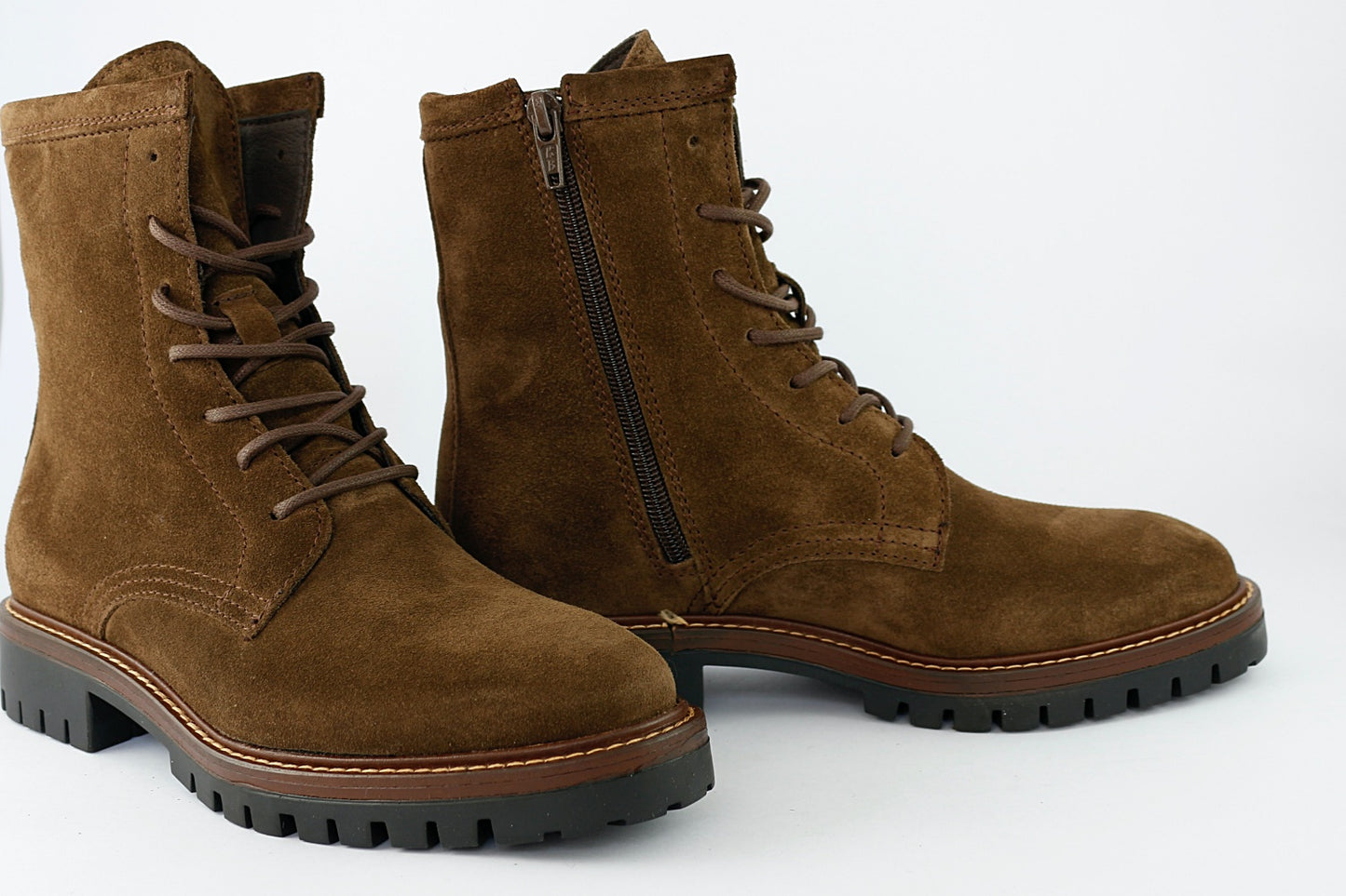 'Militare Lace-Up' in Chocolate