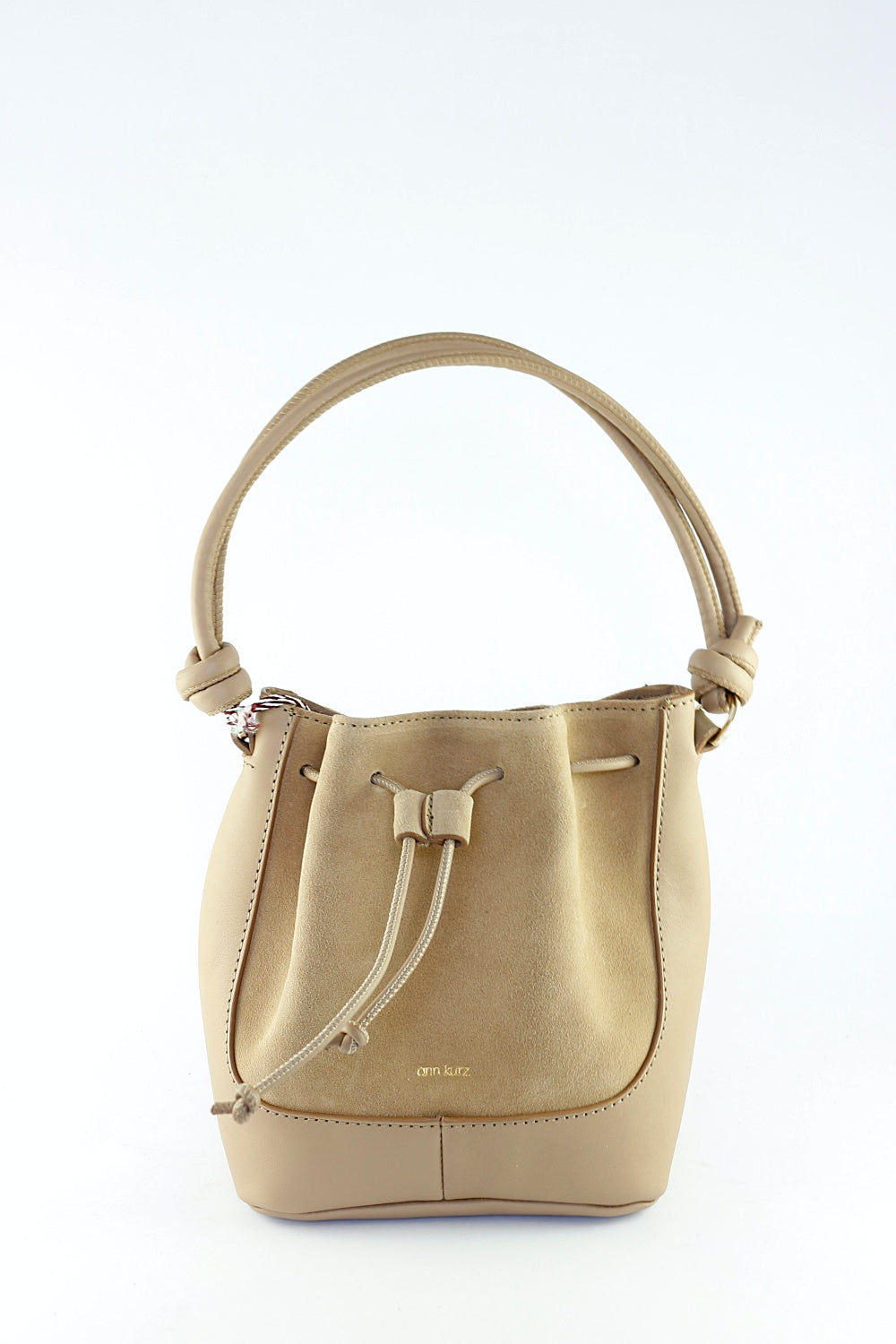 Lily Camel