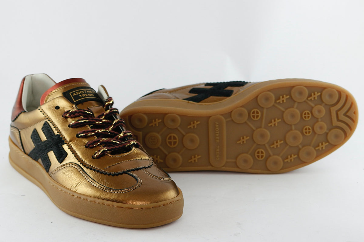 Iconic II Bronze
