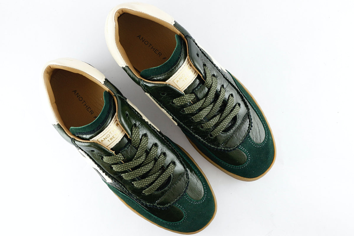 Iconic II Dark Green
