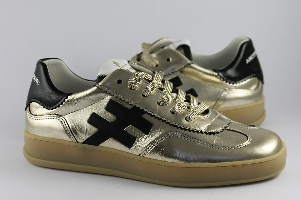 'Iconic II' Gold Trainer