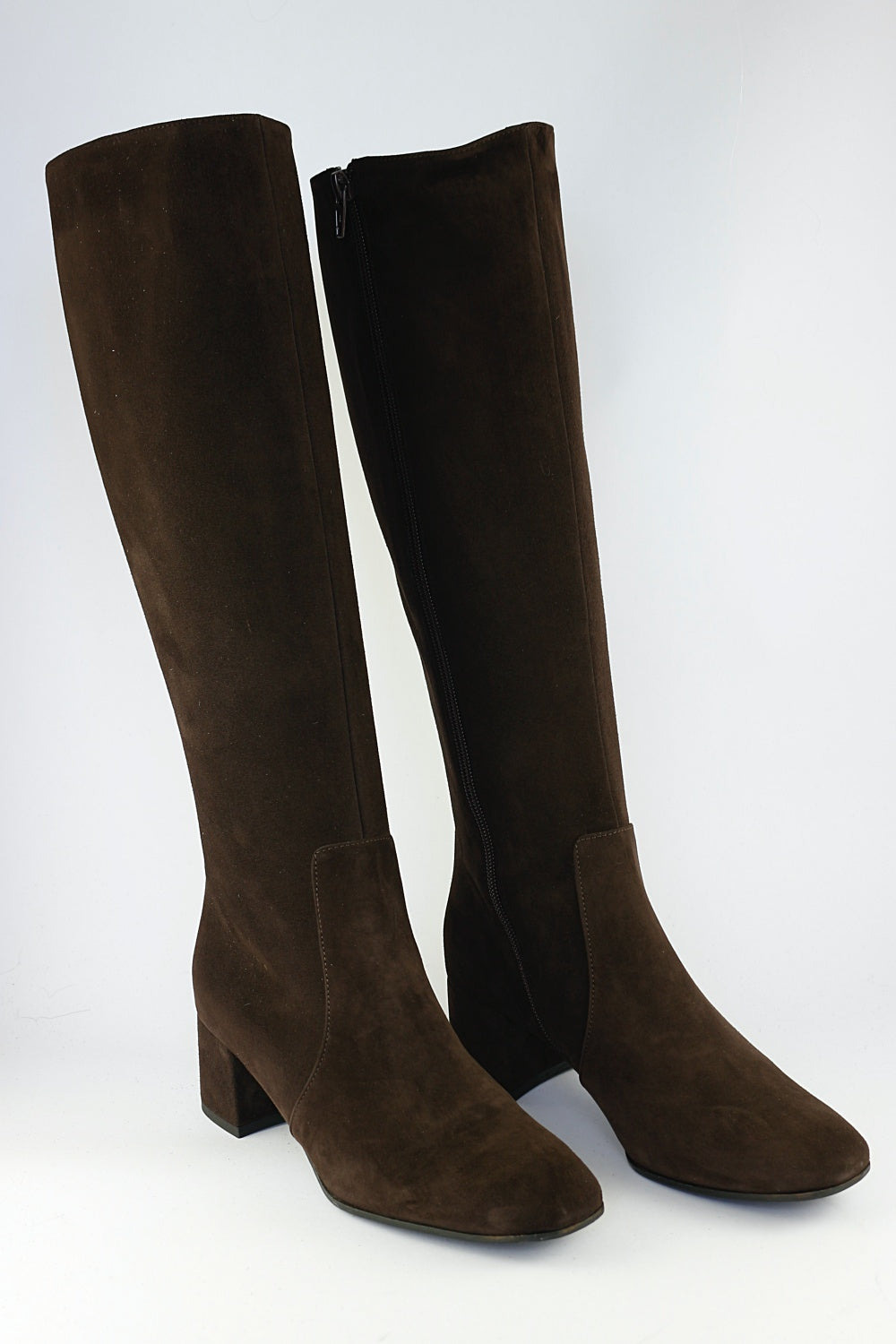 'Fiorella' in Chocolate Brown