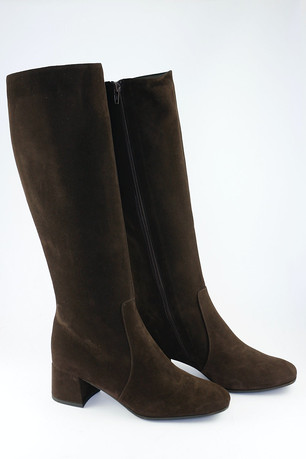 'Fiorella' in Chocolate Brown