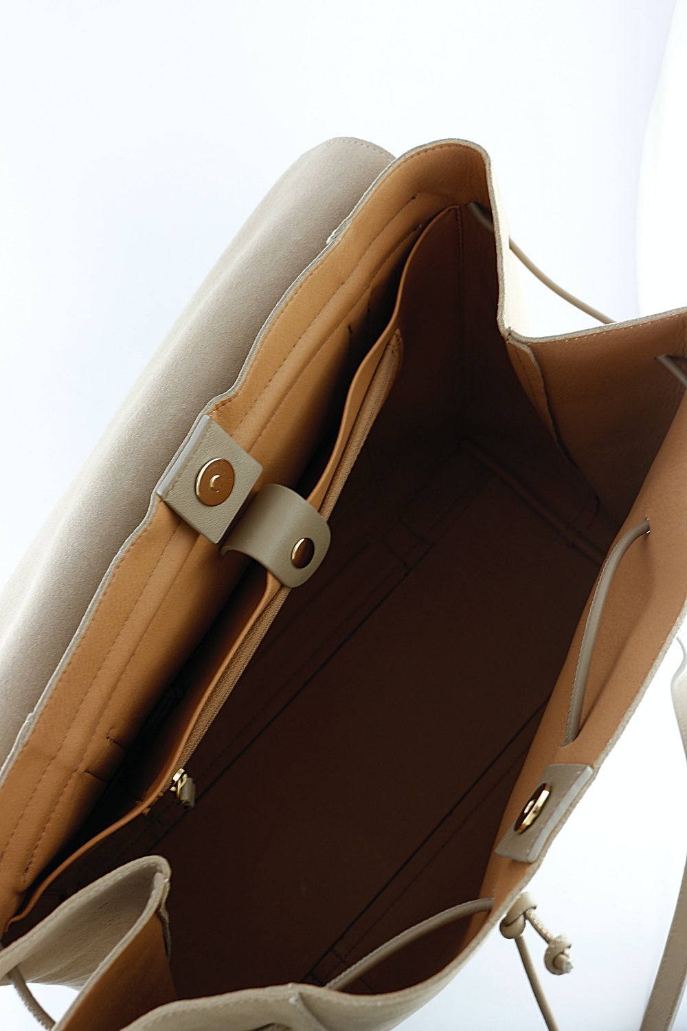 Amber Camel
