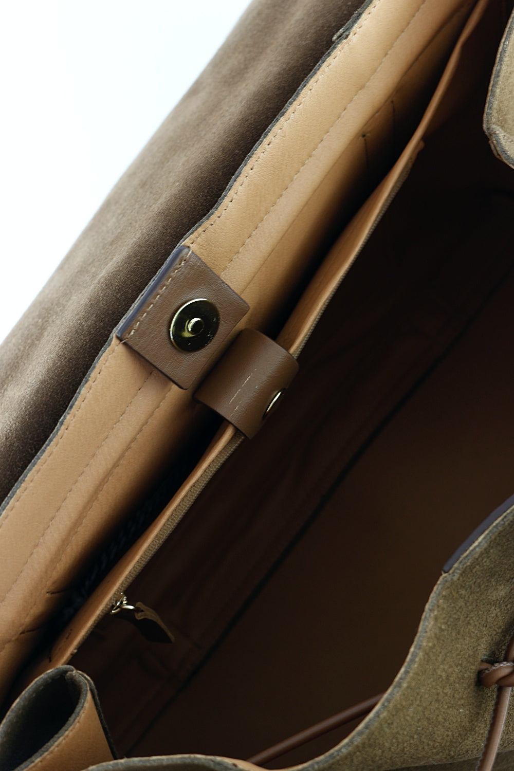 'Amber' in Brown