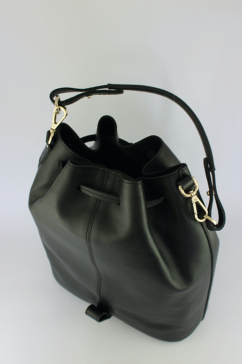 'Imogen' in Black