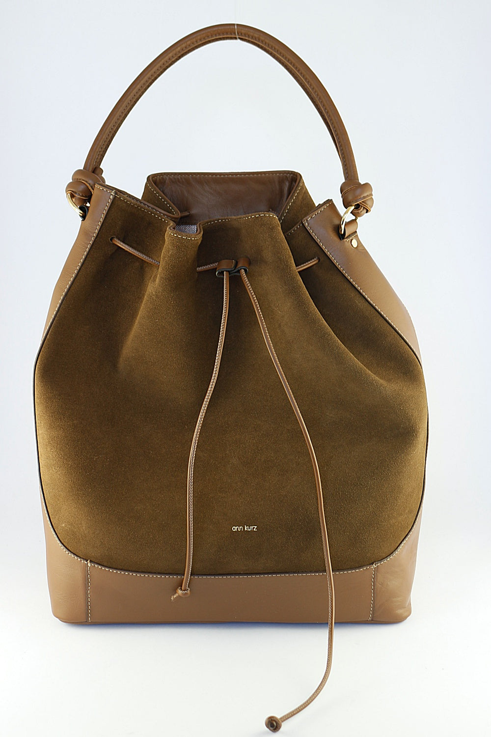 'Iona' in Brown