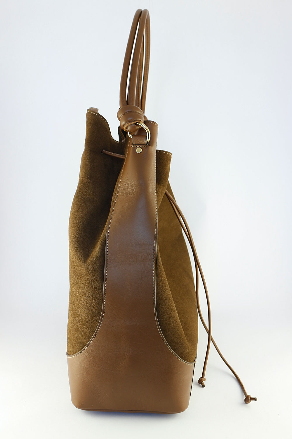 'Iona' in Brown