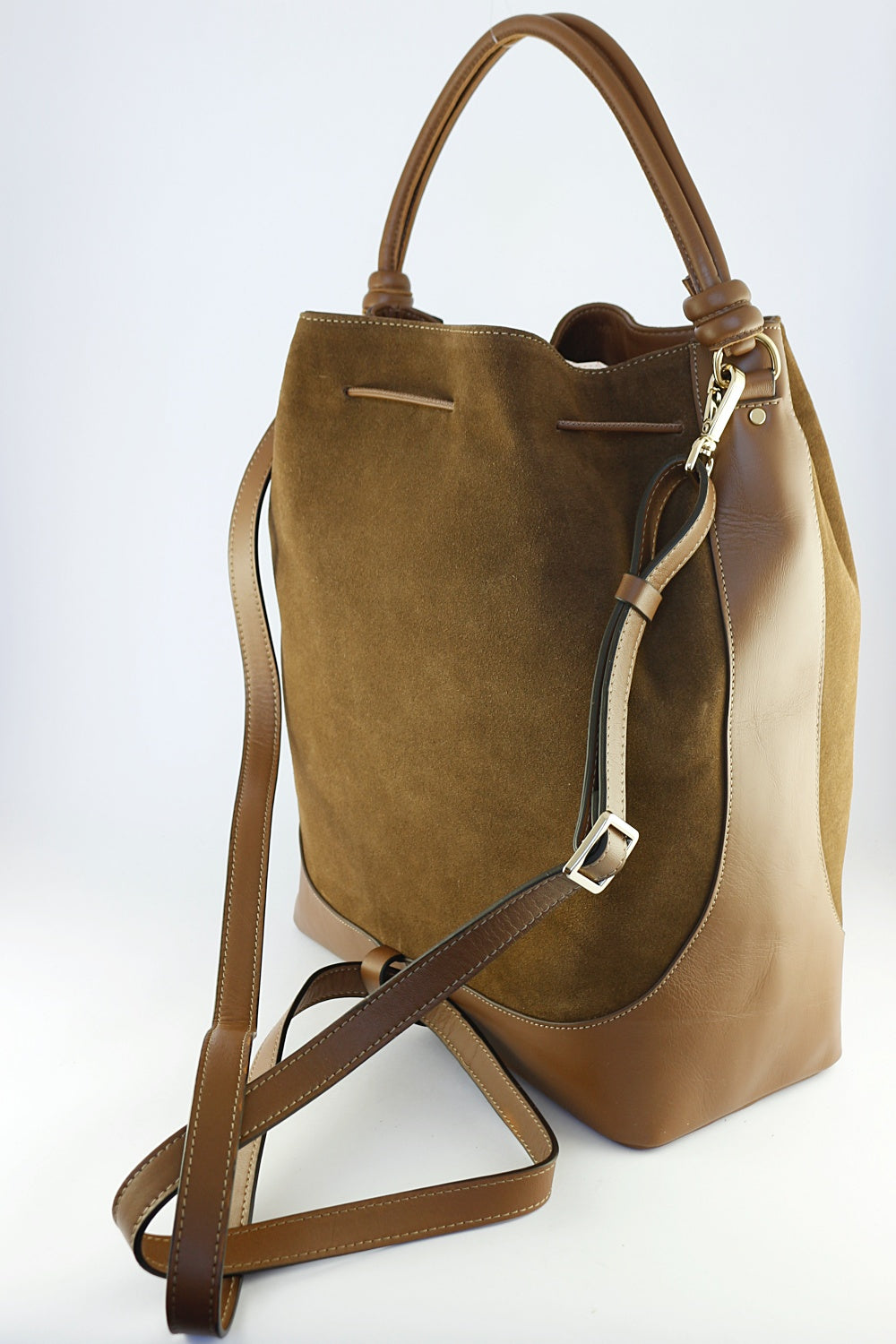 'Iona' in Brown