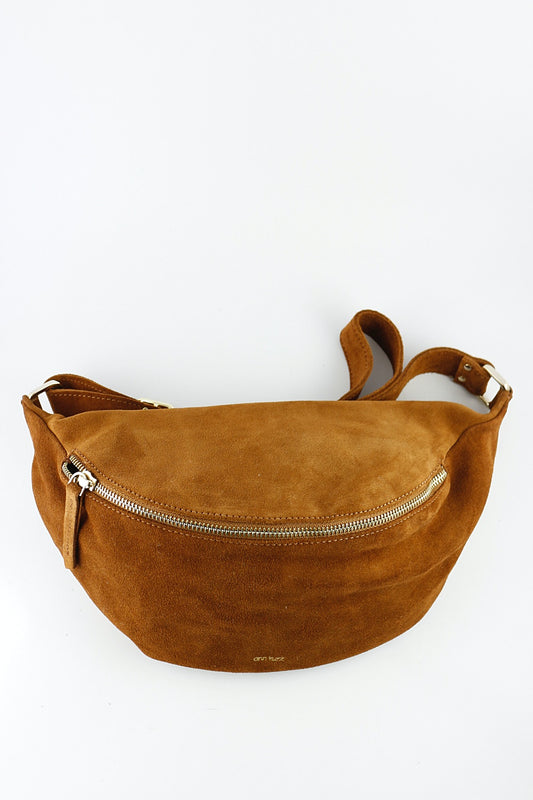 'Margot' in Brown