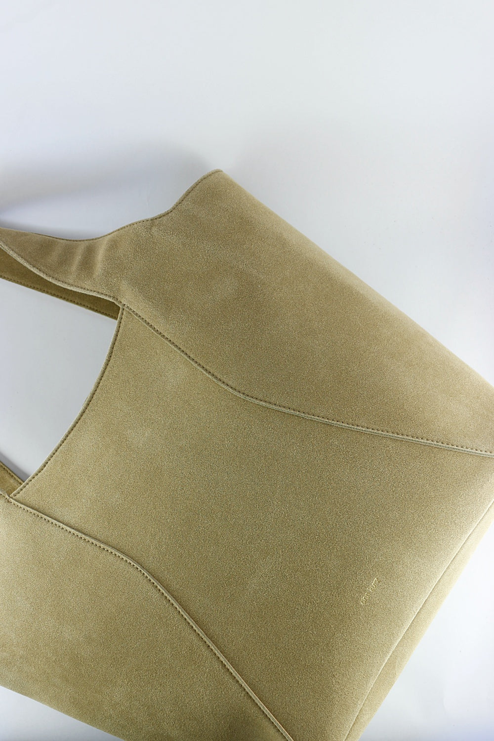 'Miranda' in Taupe