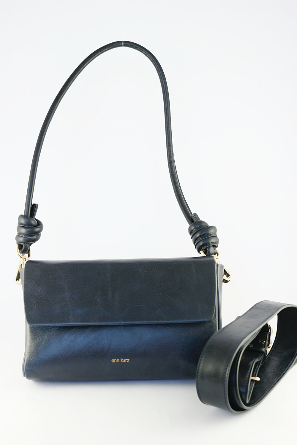 'Saskia' in Navy
