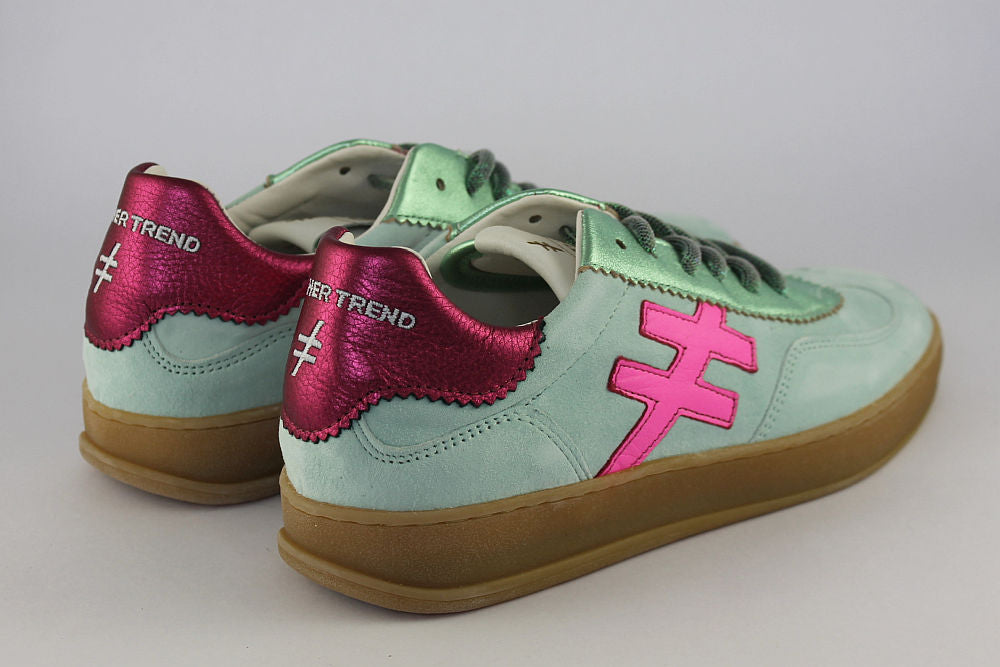 'Iconic II' in Mint