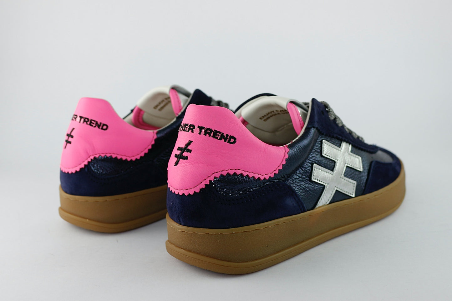 'Iconic II' in Navy