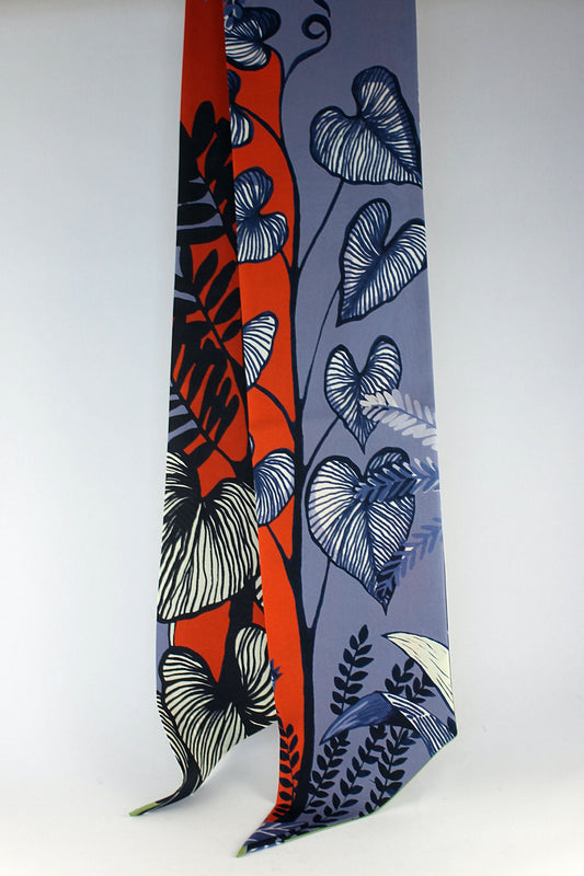 'Leaf Motif' in Navy & Coral