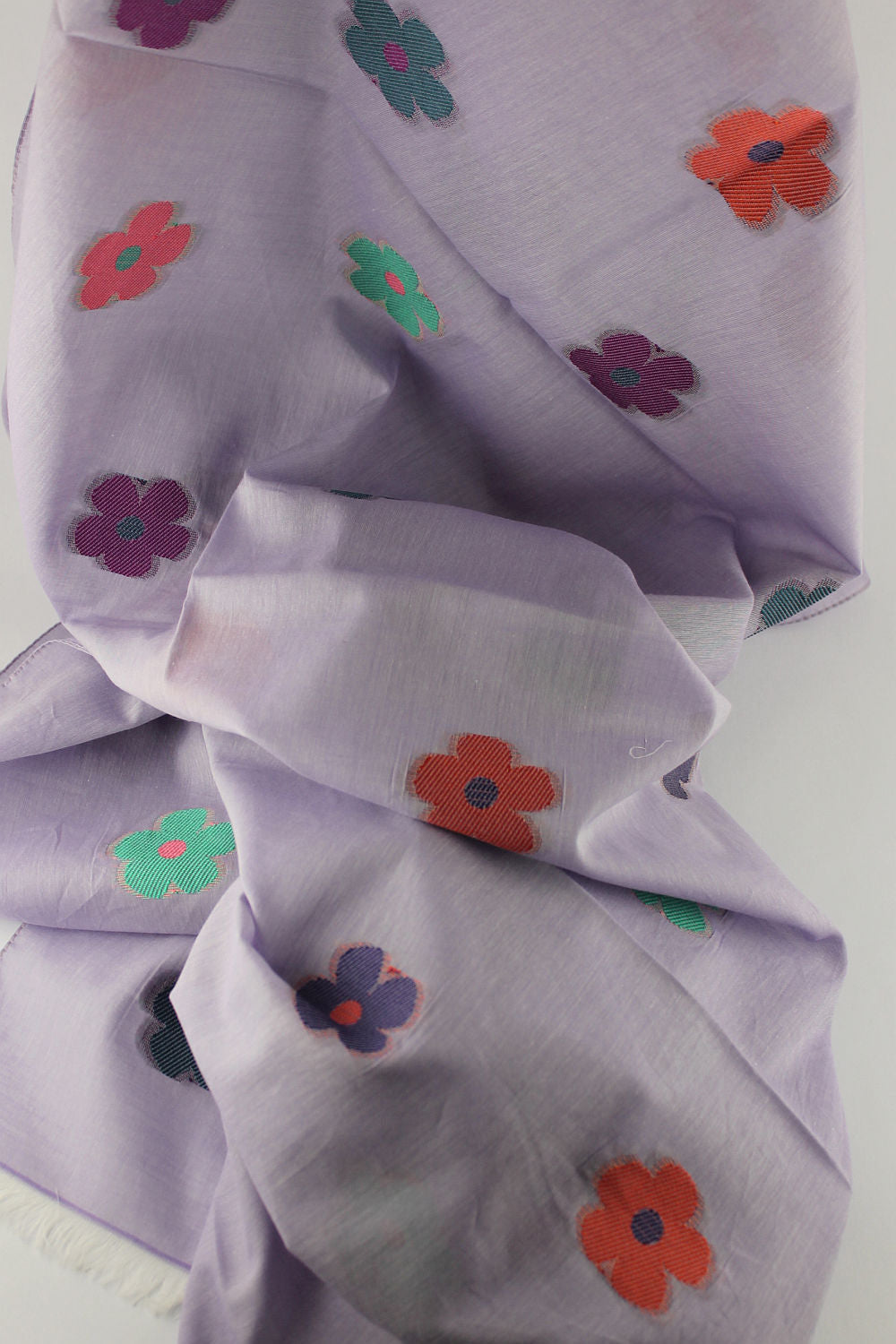 'Daisy' in Lavender Scarf