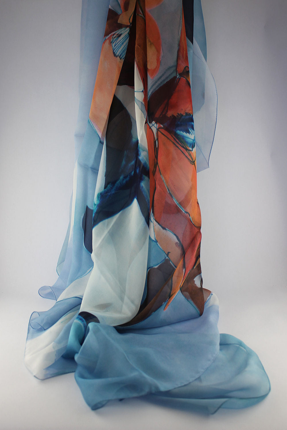 'La Scala' in Blue